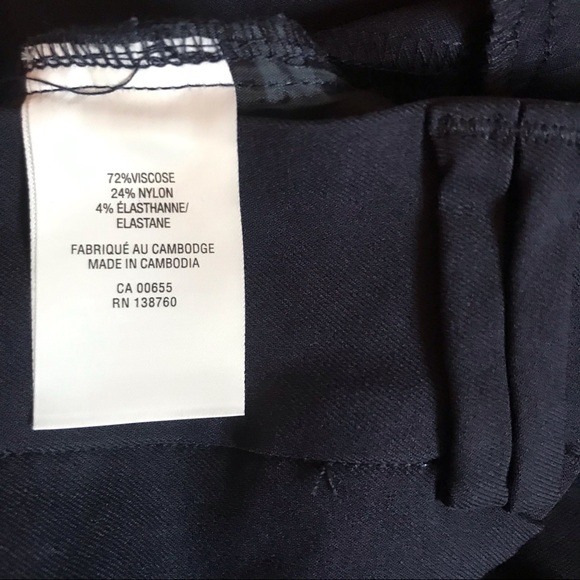 Reitmans The Iconic pull-on Verona Blue Capri pants - Picture 6 of 8